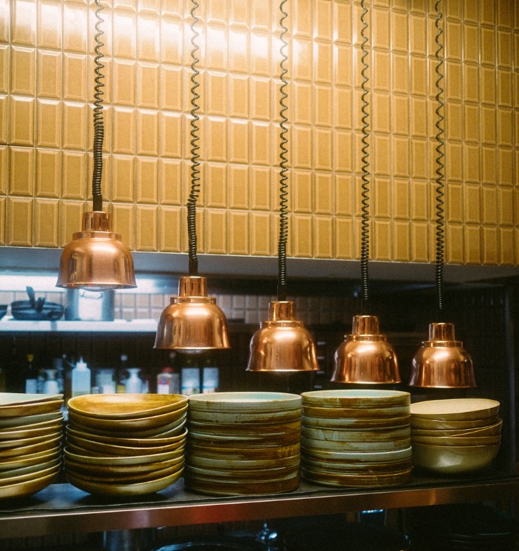 Alasti Restaurant Interior